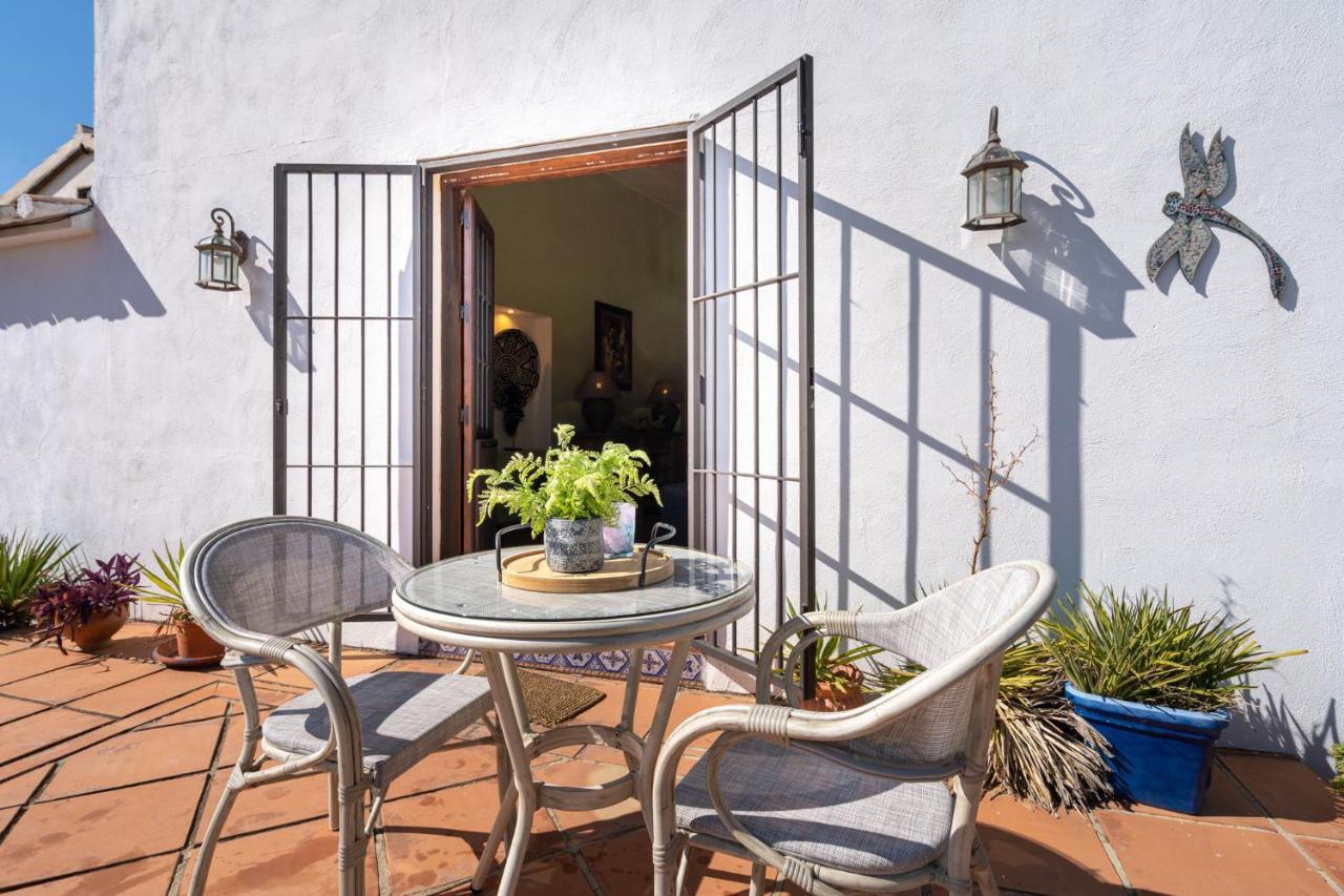 Hacienda La Buena Vida B&B En Appartementen Algarinejo Exterior photo