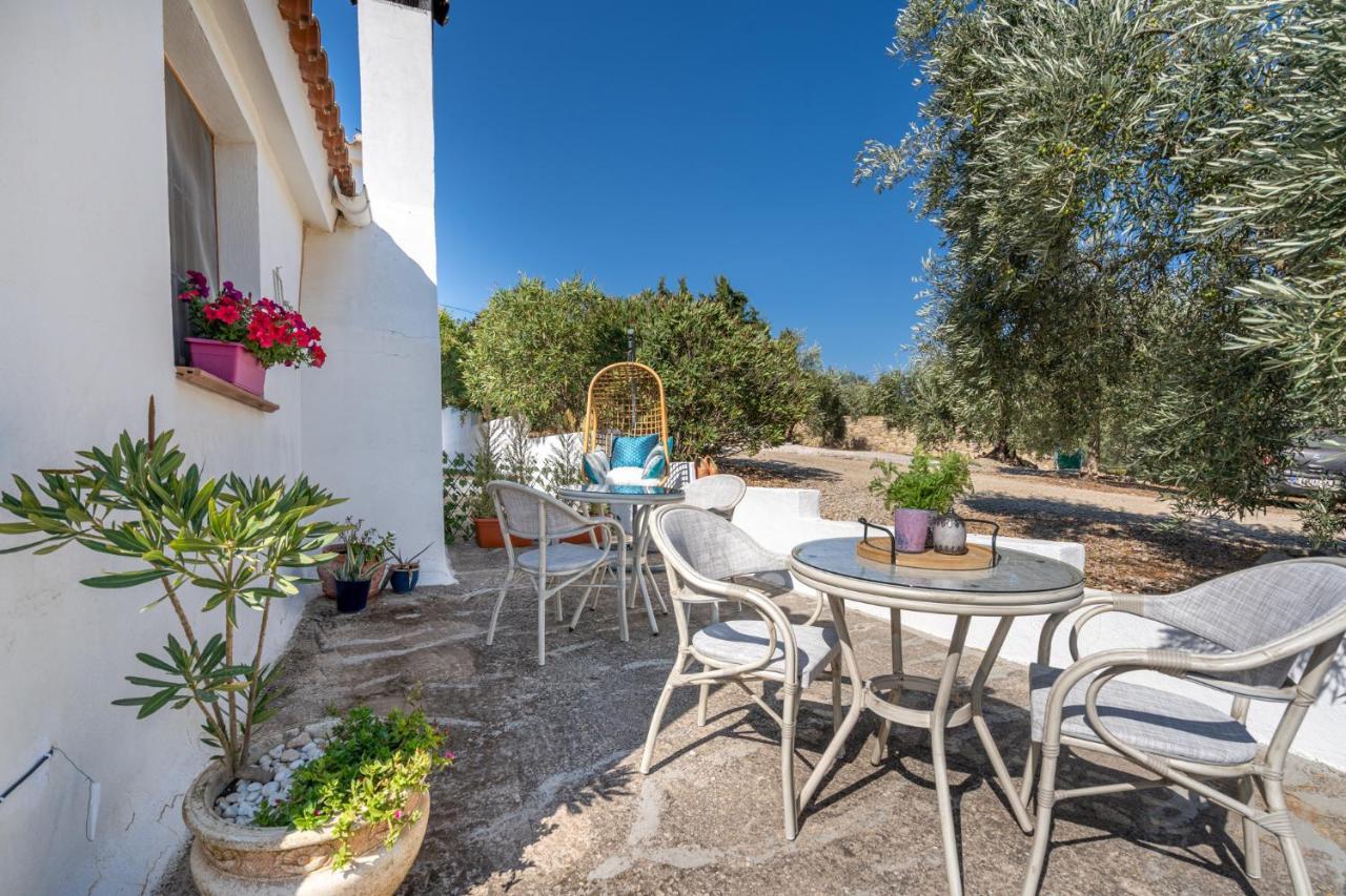 Hacienda La Buena Vida B&B En Appartementen Algarinejo Exterior photo